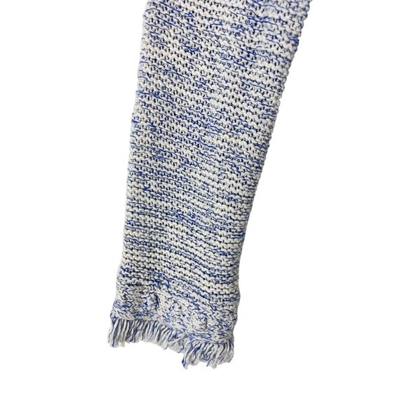 Angels of the North Woman's Small Two-Toned marbled blue white Woven Blazer - Picture 8 of 15